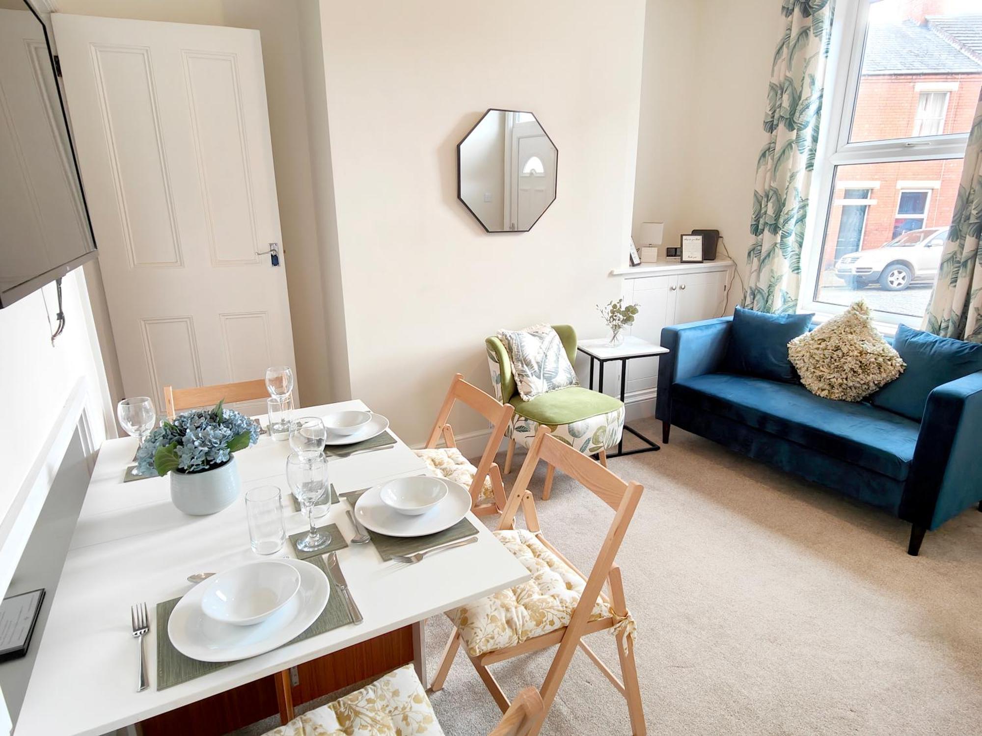 Douglas House, Near Hospital, Attractive And Comfy 2 Bedroom House With Enclosed Yard To Rear Carlisle  Luaran gambar