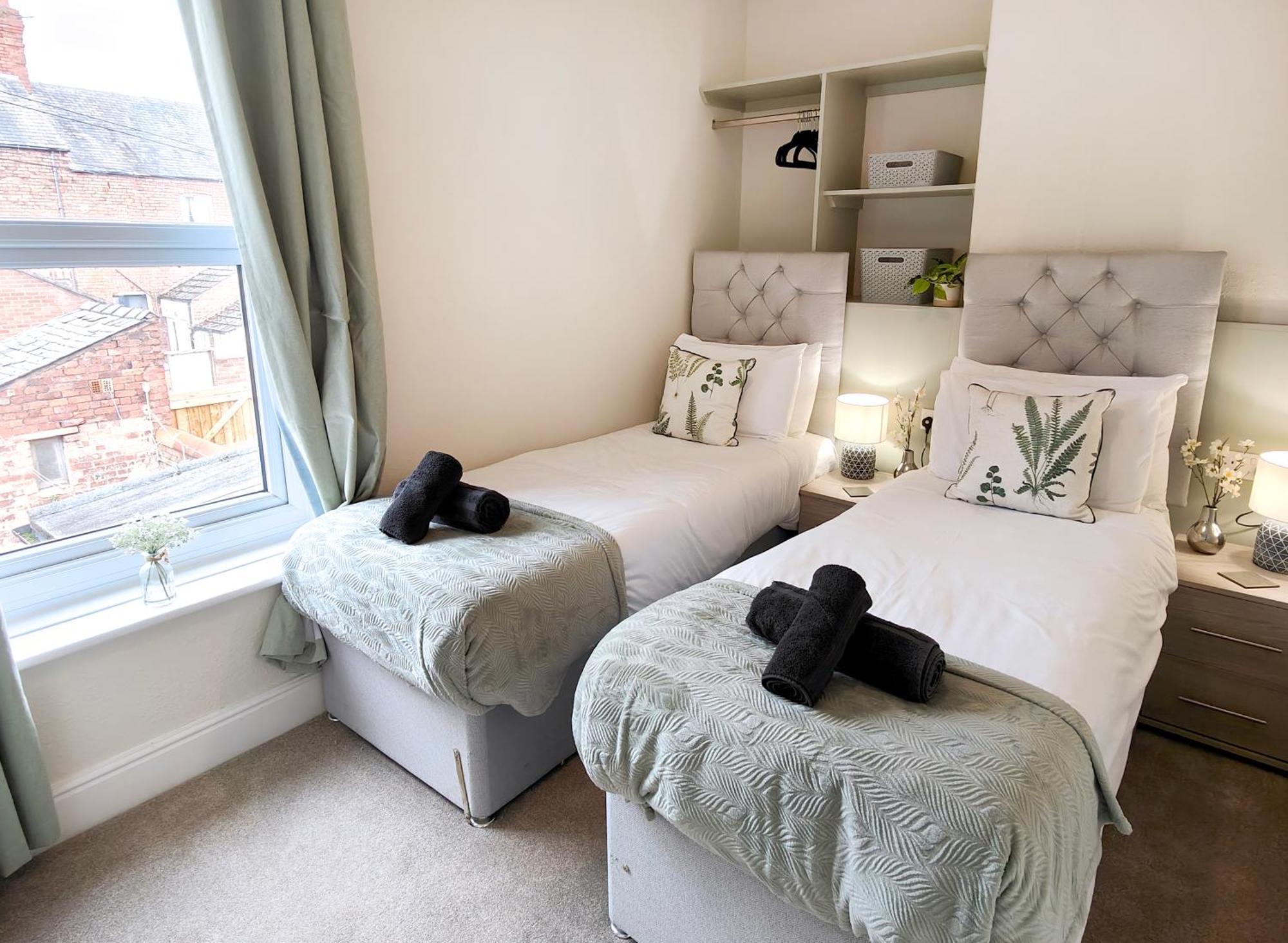 Douglas House, Near Hospital, Attractive And Comfy 2 Bedroom House With Enclosed Yard To Rear Carlisle  Luaran gambar